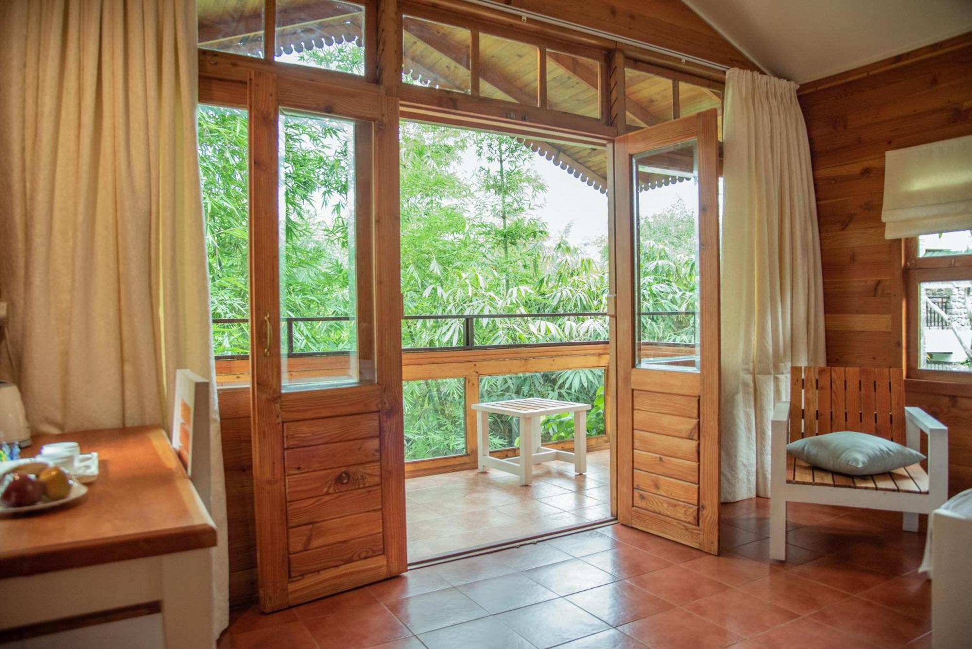 Misty Mountain Experience By Perfect Stays Pīrmed 外观 照片